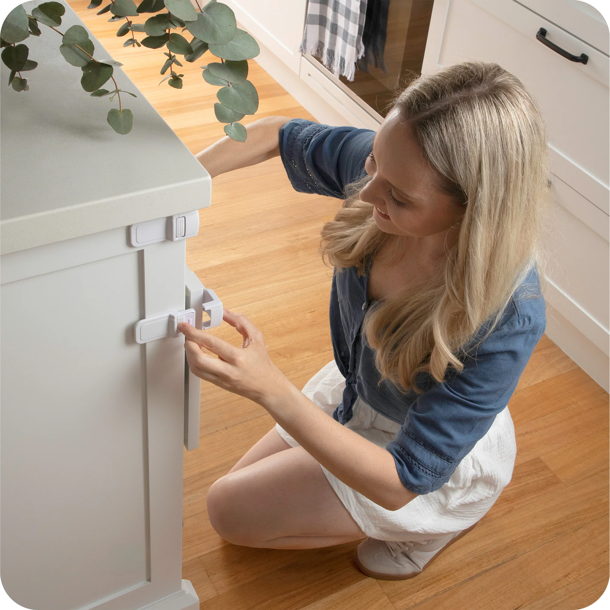 Adhesive Corner Drawer Locks - Image 10