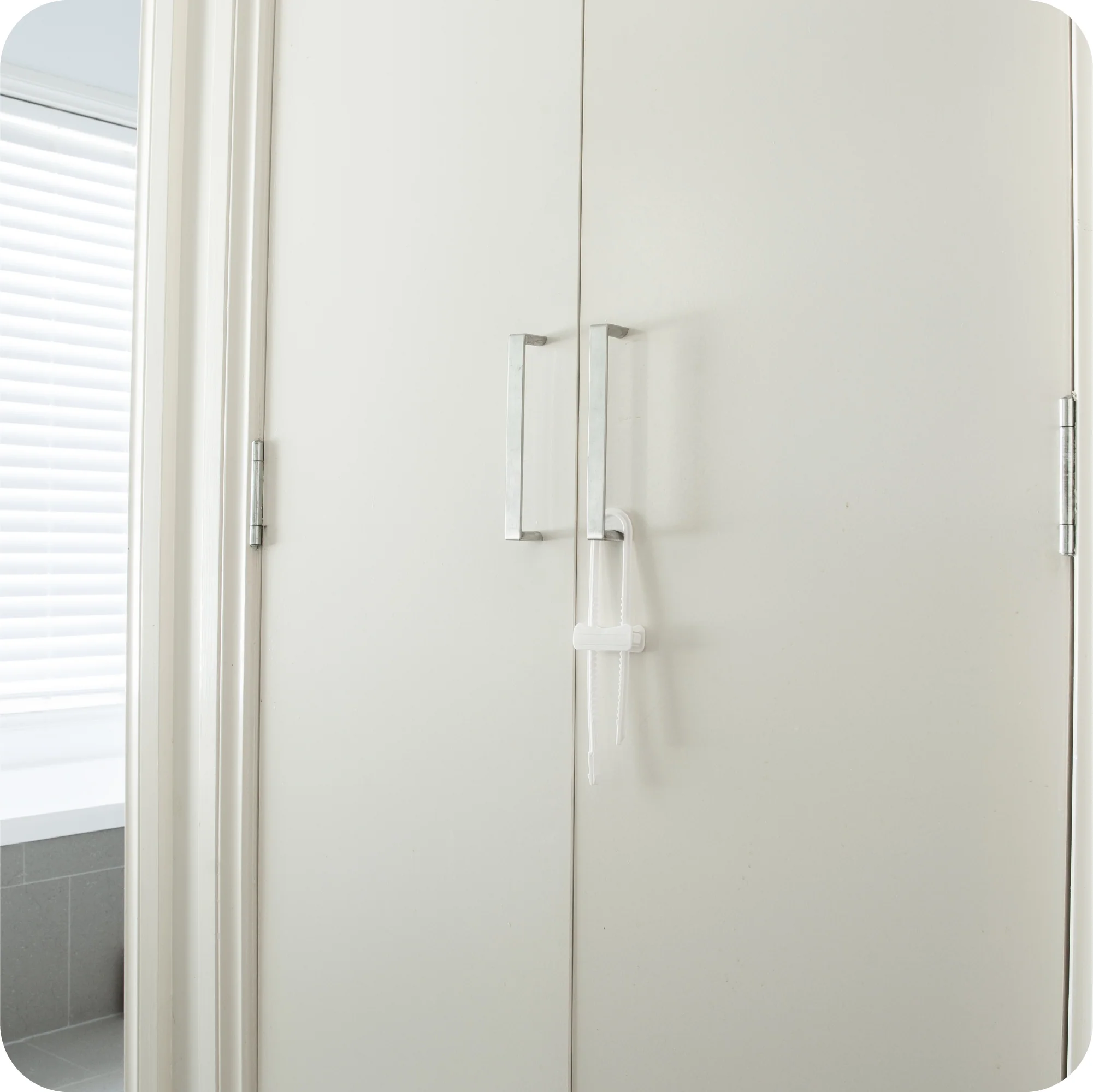 Adjustable Sliding Locks - Image 10