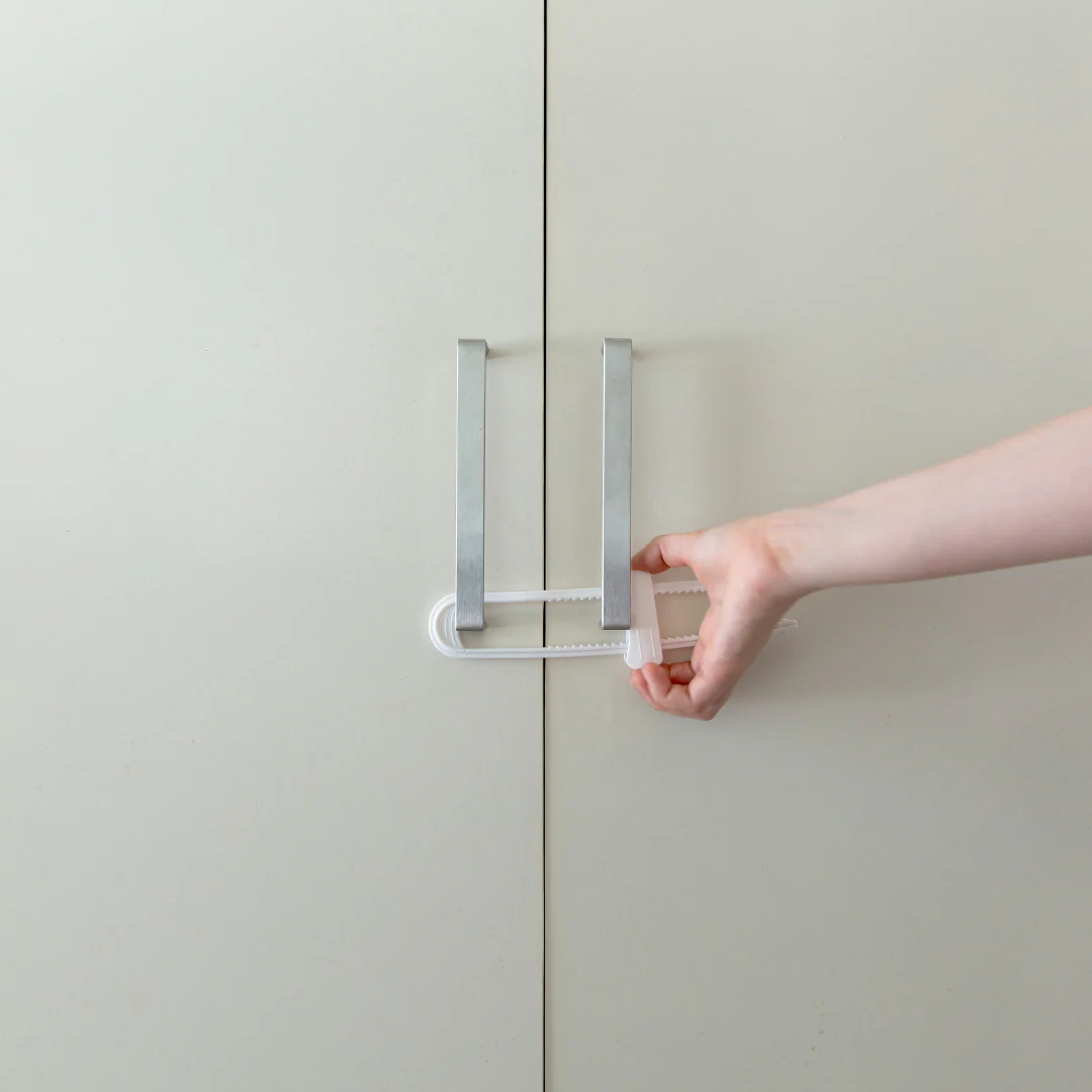 Adjustable Sliding Locks - Image 9