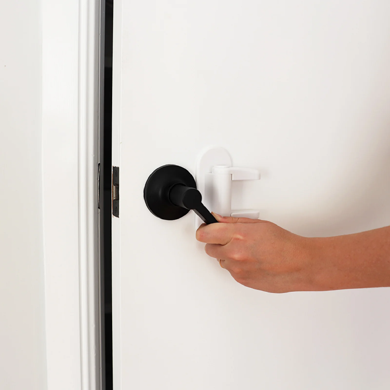Adhesive Door Lever Handle Lock - Image 9